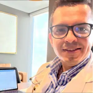 Perfil Dr. Francisco J. Hernández Cirujano General en Guadalajara